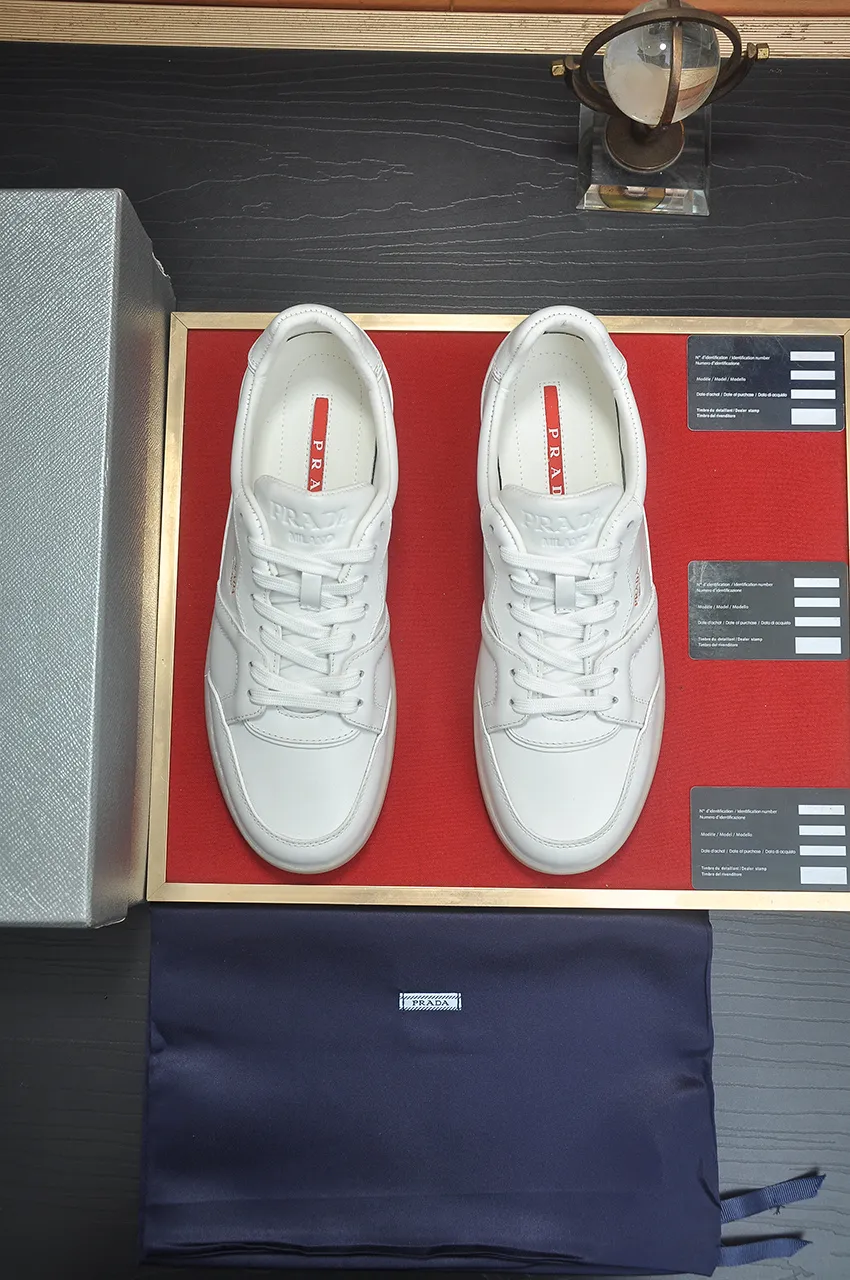 Men's shoes 💰580💶 [PRADA] Top original items, new seasonal styles, high-quality original items, top-grade high-mercerized cowhide combined with original breathable fabric + imported glue, imported stretch fabric inside with original cowhide feet, original thick outsole! Quality guaranteed! Code 38-45 (45 customized)